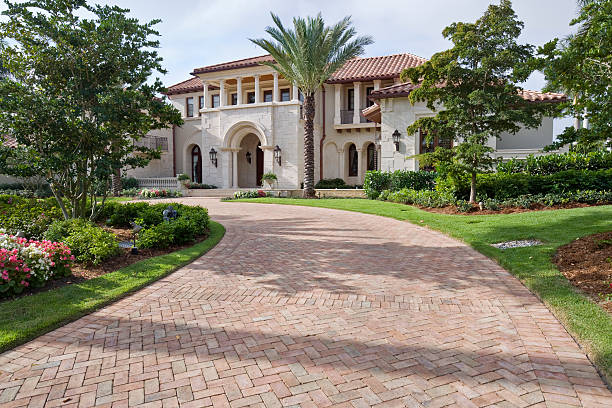 Cobblestone Driveway Pavers in Ashwaubenon, WI
